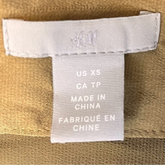 H&M Calf Length Midi Sleeveless Dress with Full & Drapey Plisse Skirt - Picture 15 of 16